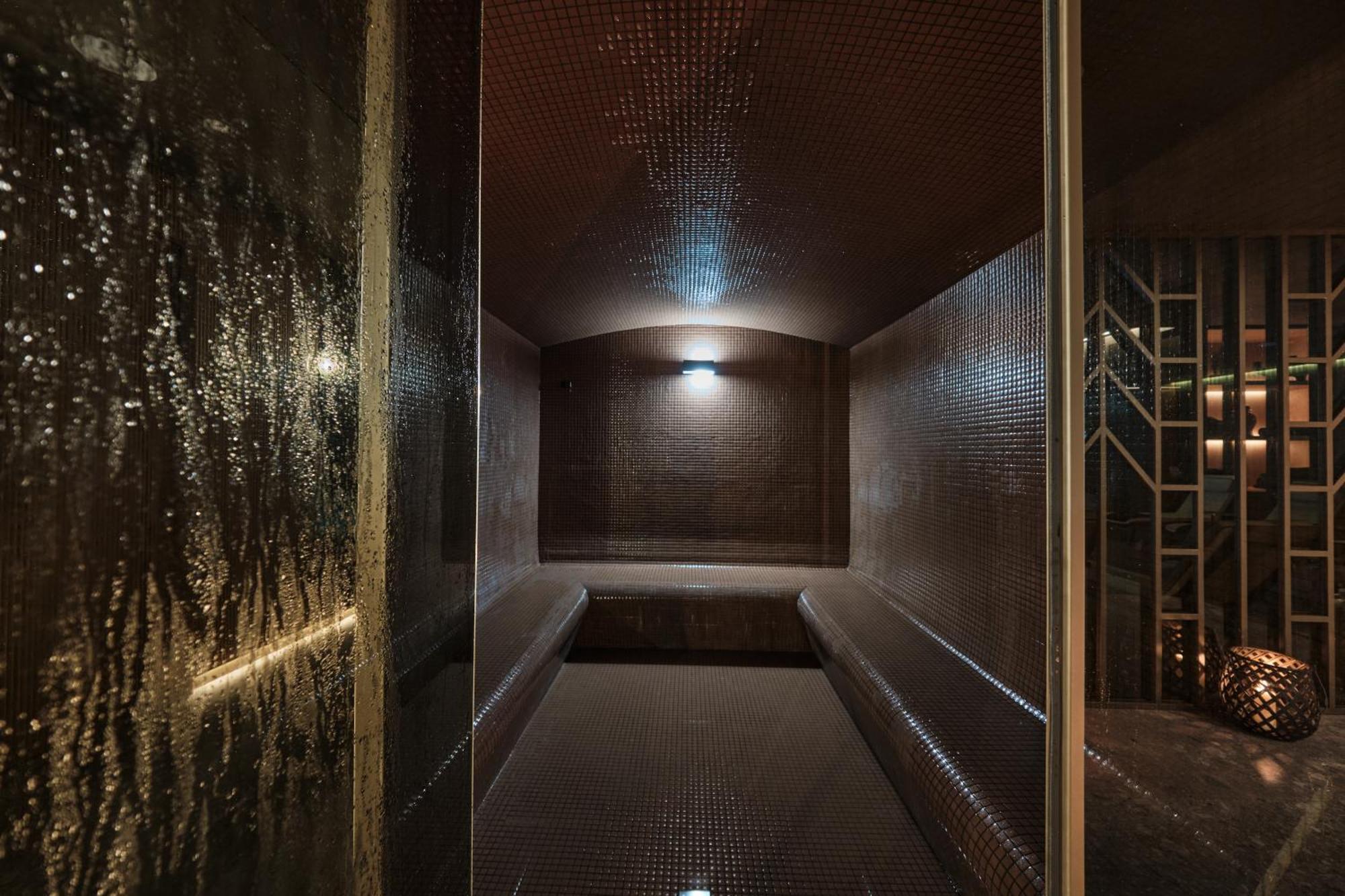 Ga Palace Hotel & Spa, A Xixth-Century Villa 포르투 외부 사진 The spa at The Ivy Spa